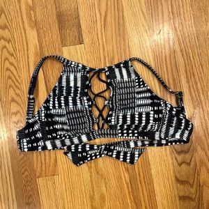 Sexy! Cris Cross swim top